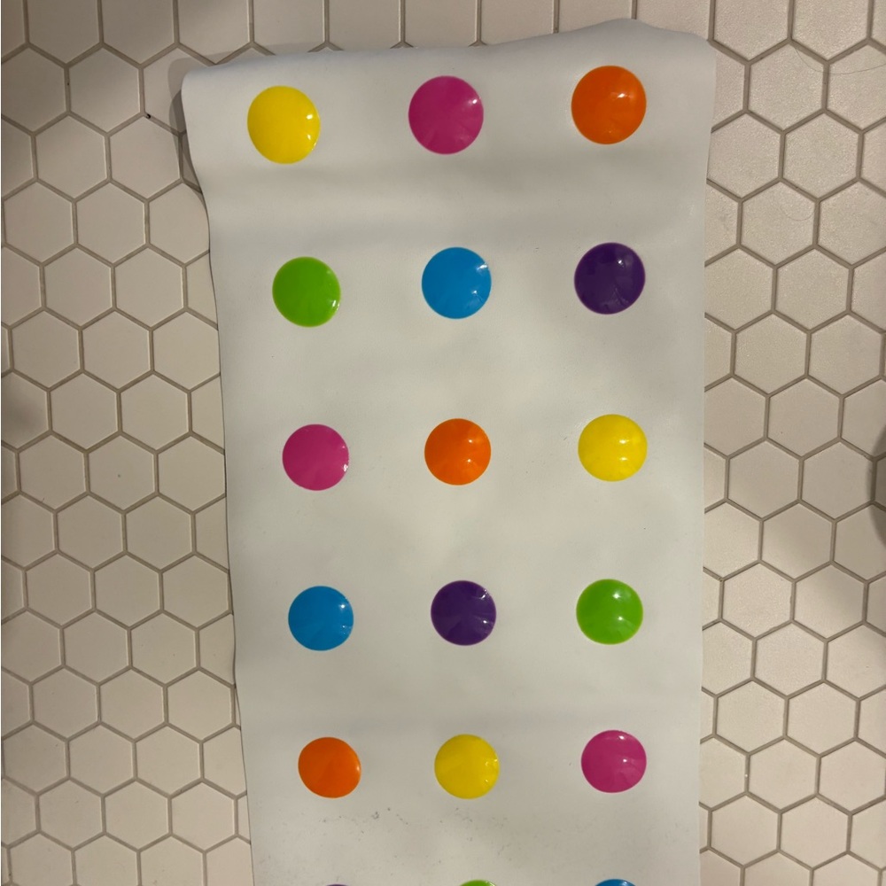 Munchkin Colorful Dots Bath Mat